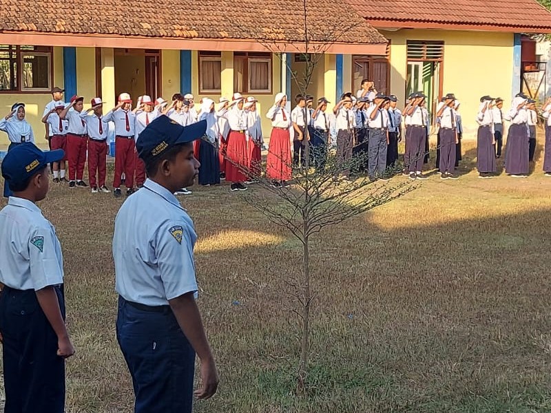 UPACARA PEMBUKAAN MPLS SMPN 2 MLANDINGAN TAHUN AJARAN 2026/2027